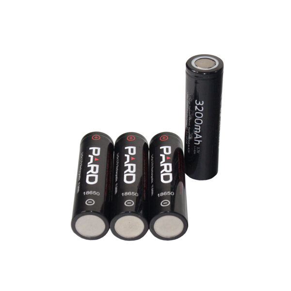 PARD lithium-ion battery - type: 18650, 3.7 volts with 3200 mAh, 9,95